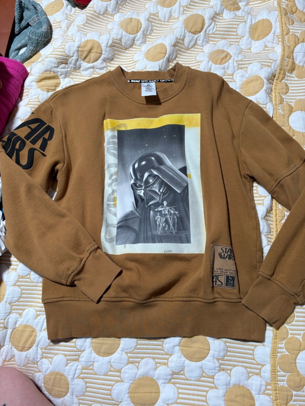 NWOT Star Wars Brown Crewneck Sweatshirt with Darth Vader